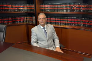 Leonardo Siade Manzan aponta entraves regulatórios e oportunidades de crescimento para a energia eólica.